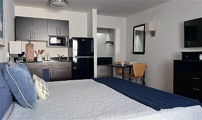 Fully furnished apartments in Colorado Springs